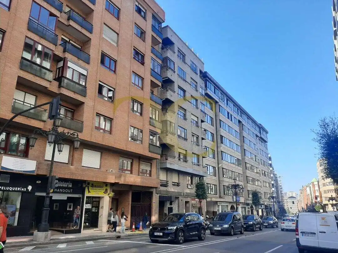 Exterior view of Flat for sale in Centro - Casco Histórico