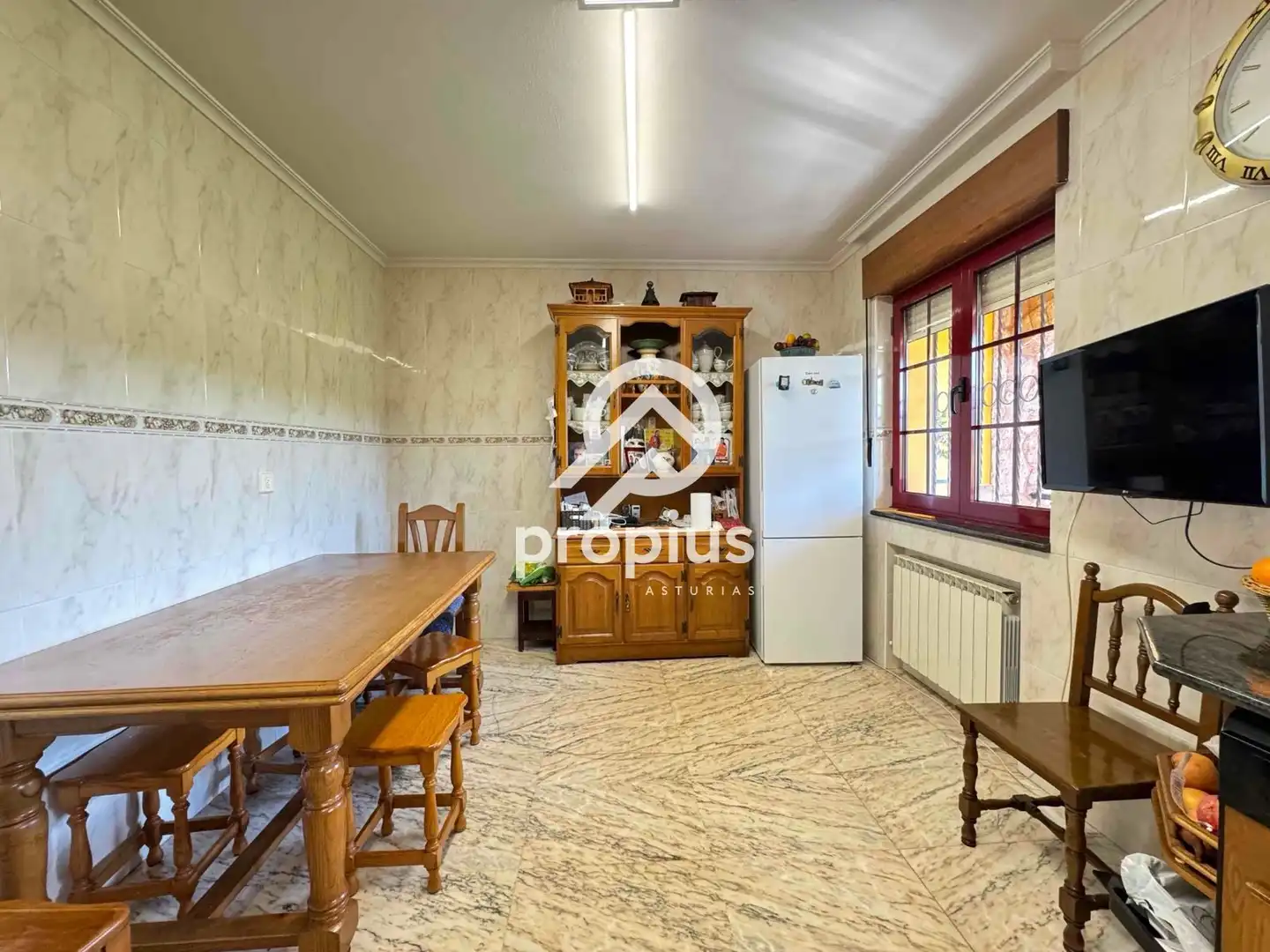 Cocina de Casa o chalet en venta en Avilés con Calefacción, Jardín privado y Parquet