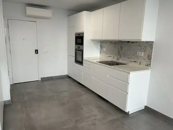 Kitchen of Flat for rent in Las Palmas de Gran Canaria  with Air Conditioner, Heating and Oven