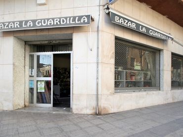 Gewerbefläche zum Verkauf in El Pilar