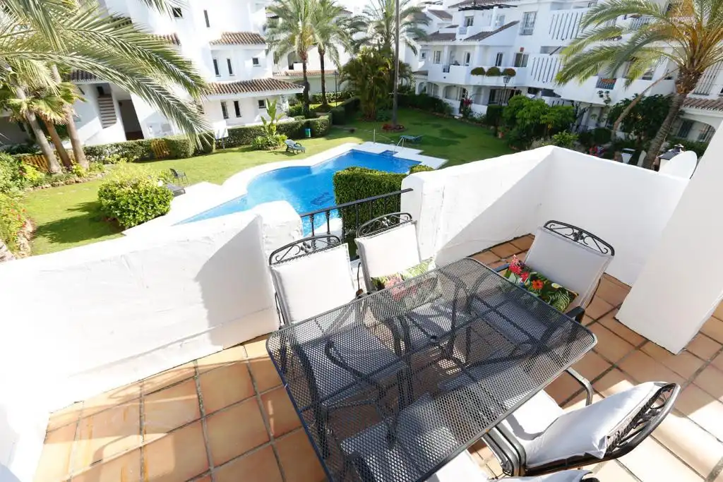 Apartment zur Miete in Nueva Andalucía, imagen 2