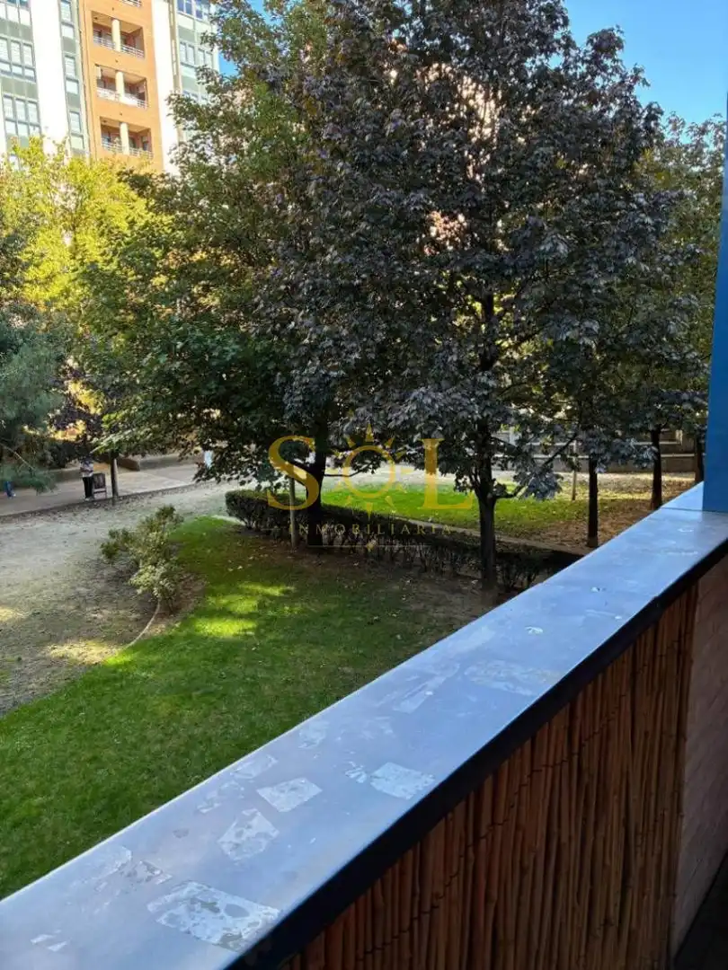 Piso con ascensor en venta en Calle Dos Hermanas, imagen 31