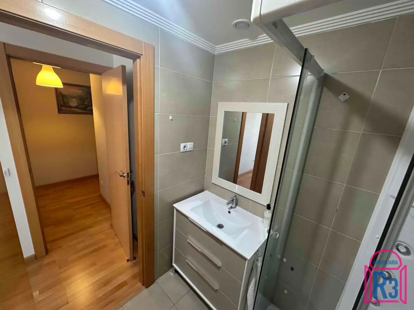 Bathroom of Flat for sale in León Capital   with Heating, Terrace and Storage room