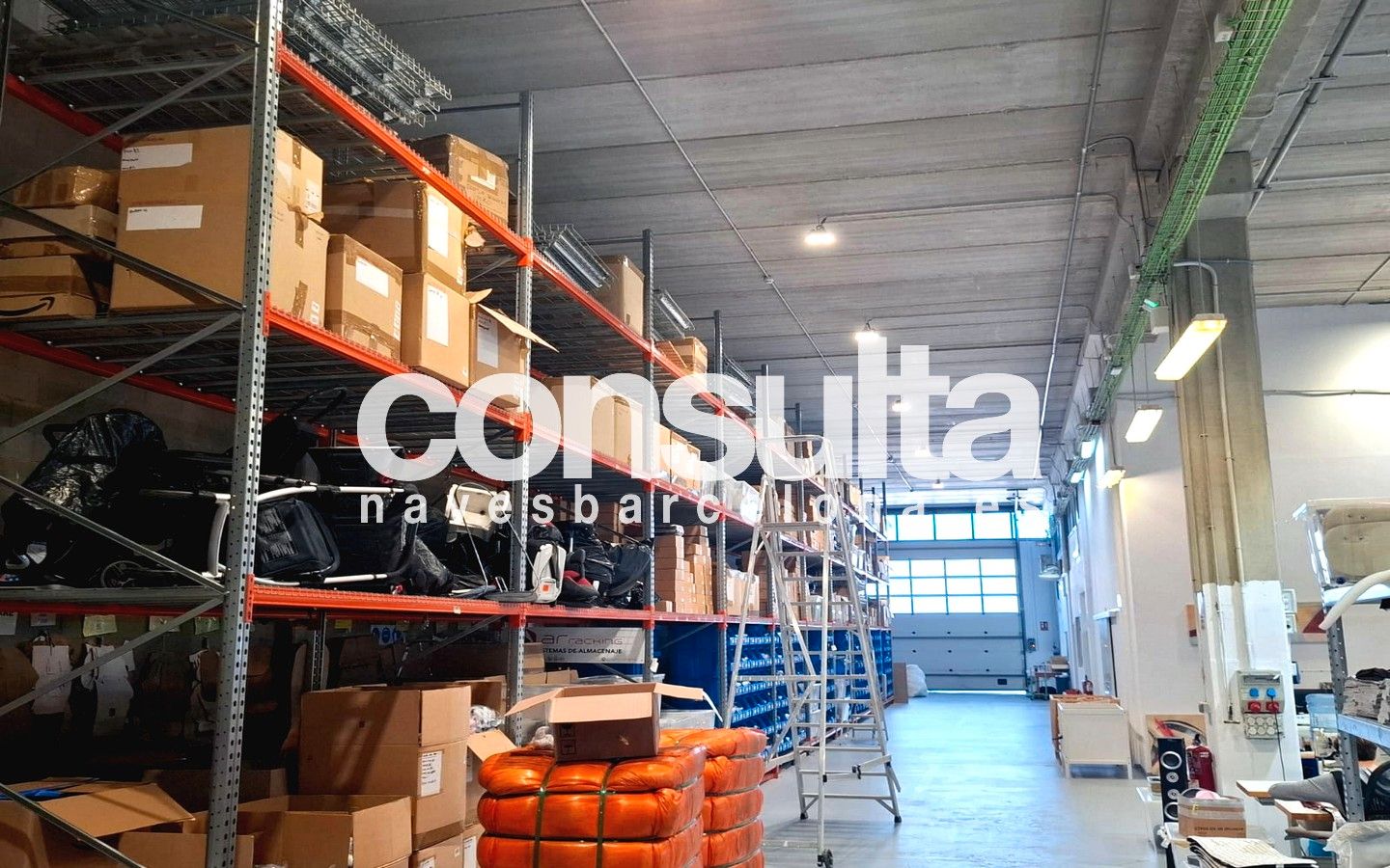 Nau industrial de lloguer en Sant Just Desvern