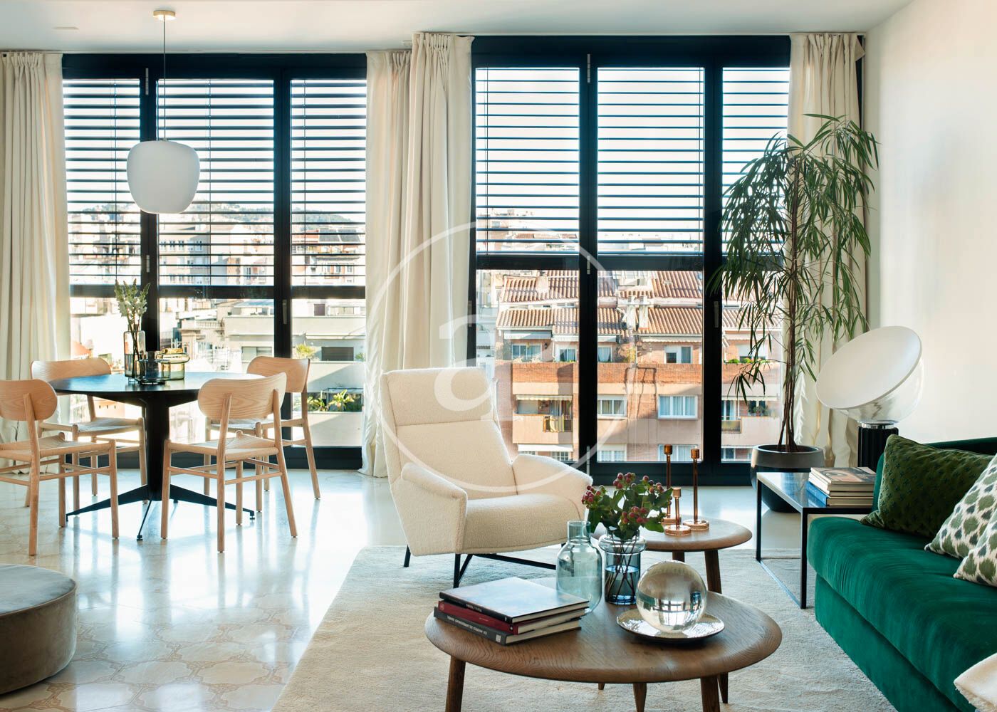 Living room of Flat to rent in  Barcelona Capital  with Air Conditioner, Heating and Terrace