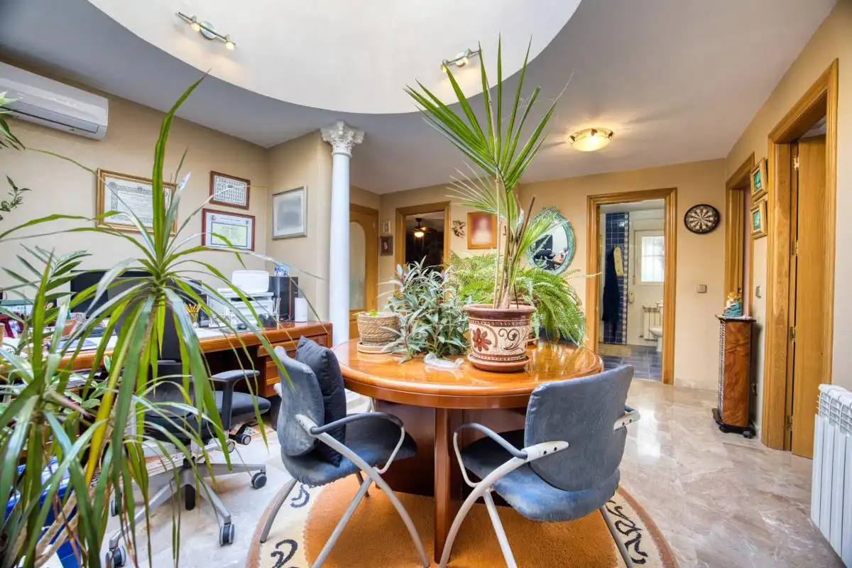 Comedor de Casa o chalet en venta en L'Alfàs del Pi con Aire acondicionado, Calefacción y Jardín privado