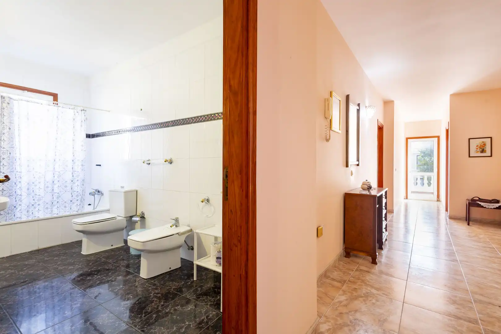 Einfamilien-Reihenhaus zum Verkauf in Los Realejos mit Privatgarten, Terrasse und Abstellraum