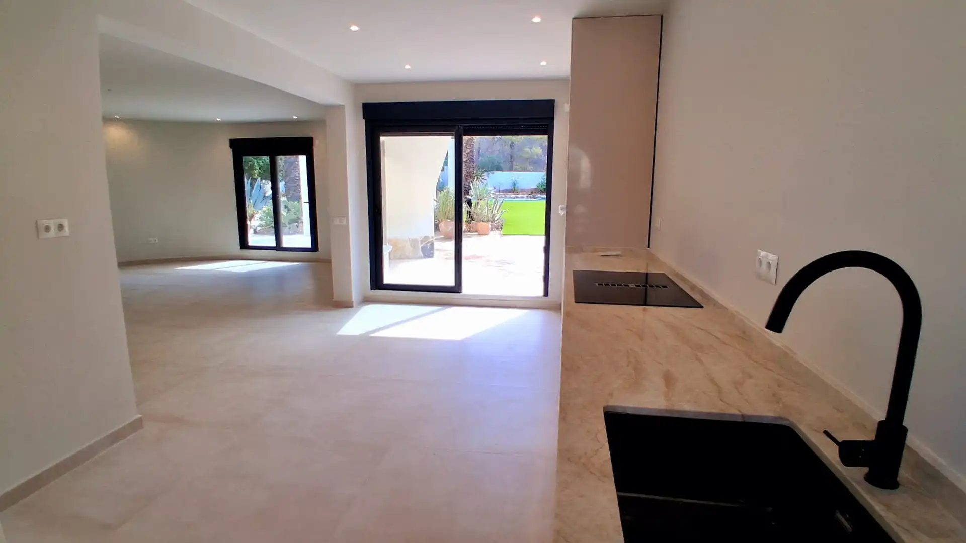 Kitchen of Houses for sale in L'Alfàs del Pi  with Air Conditioner, Heating and Private garden