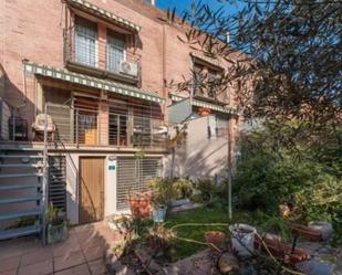 Jardí de Casa adosada en venda en Granollers amb Aire condicionat, Calefacció i Jardí privat