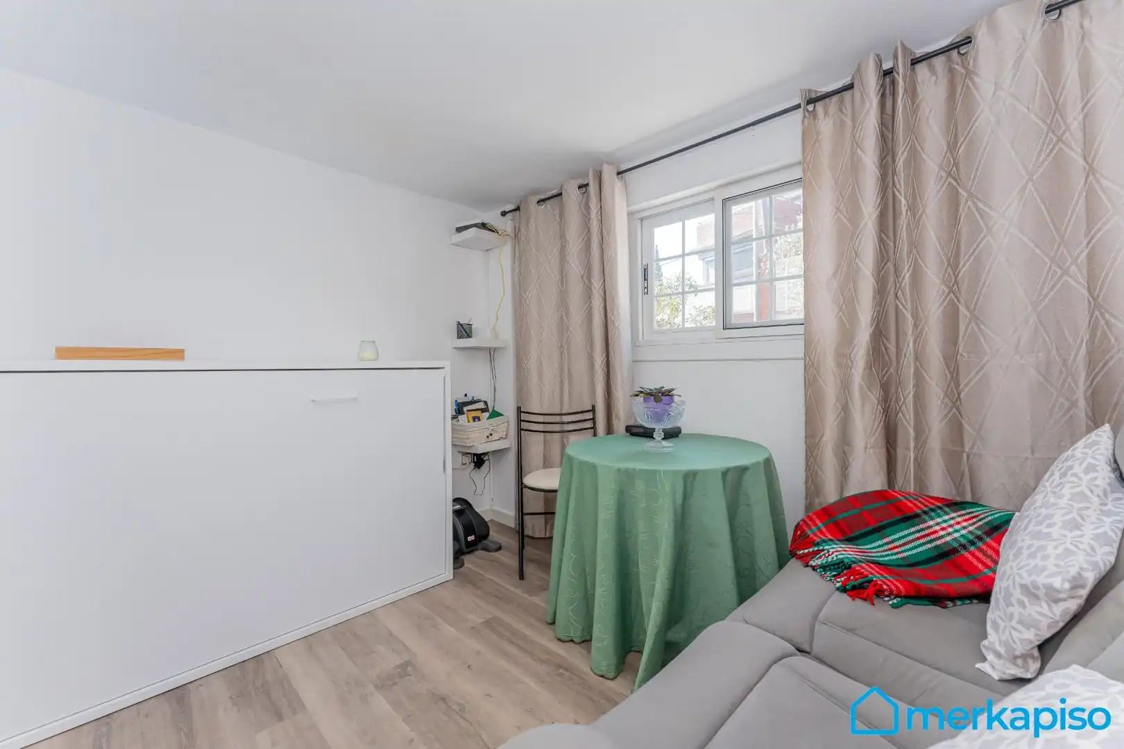 Habitación de Casa o chalet en venta en Viladecans con Piscina comunitaria