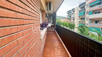 Vista exterior de Pis en venda en Premià de Mar amb Aire condicionat, Jardí privat i Terrassa