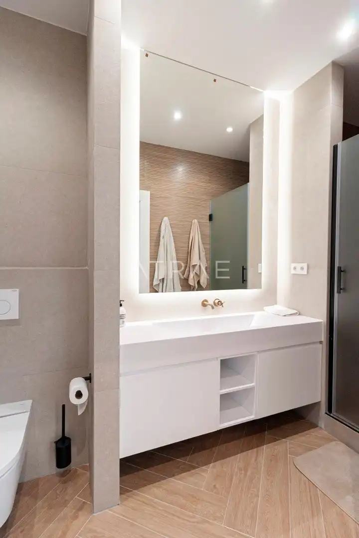 Piso con ascensor en venta en Raimundo Fernandez Villaverde, imagen 27