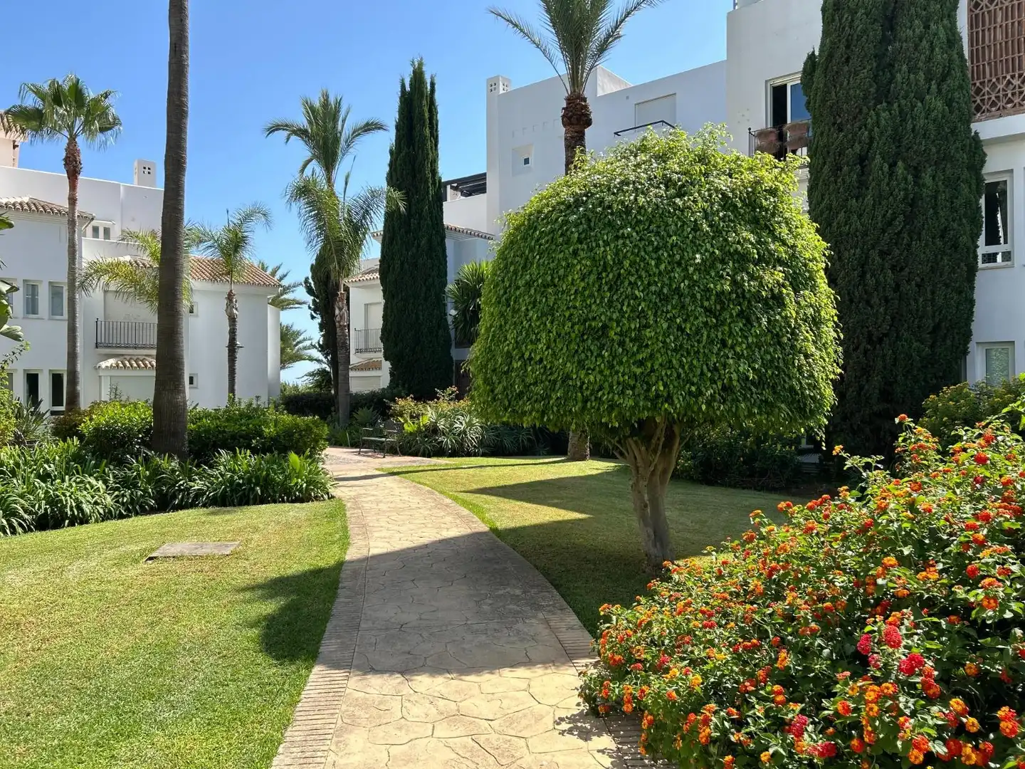 Garden of Apartments for sale in Marbella  with Air Conditioner, Heating and Private garden