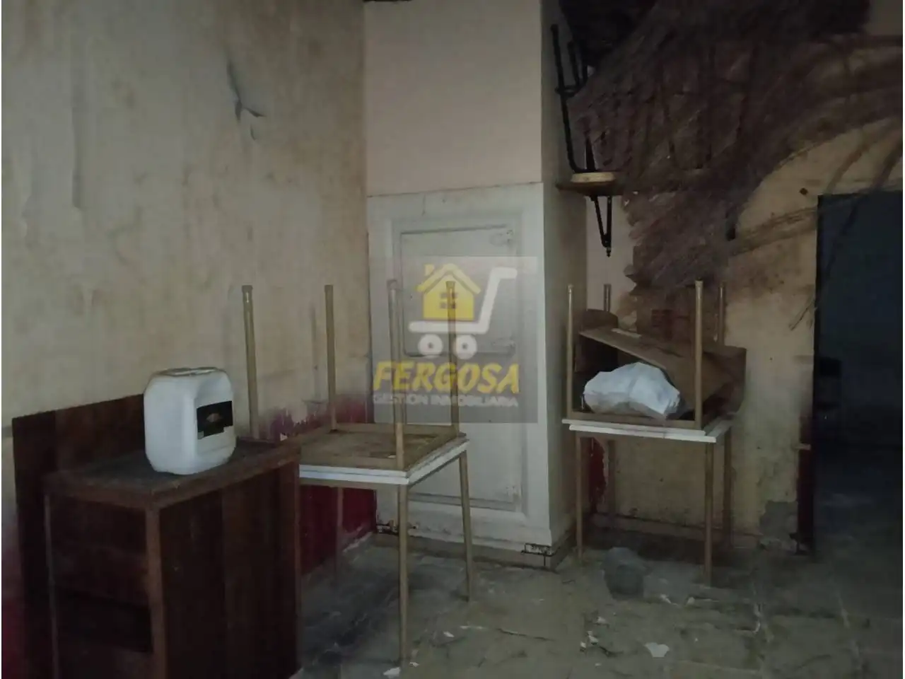 Wohnung zum Verkauf in Nombela mit Terrasse und Möbliert