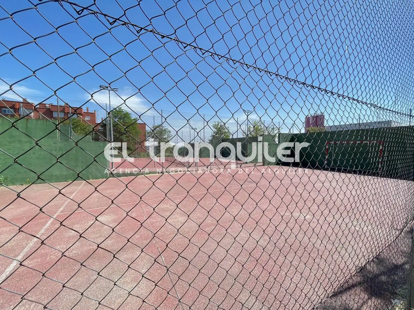 Flat for rent in Calle Francisco Umbral, Rivas Futura