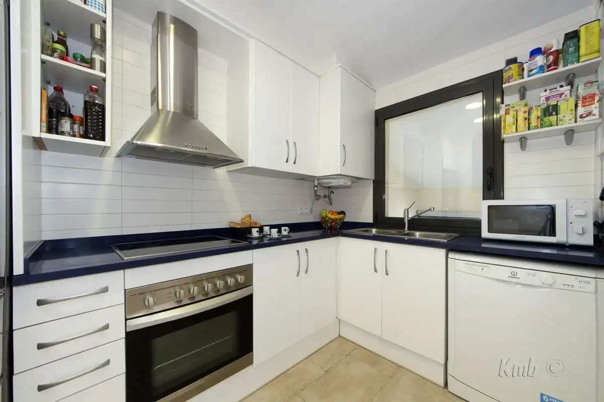 Casa pareada con jardín en venta en Almadrava - Canyelles - Puig-Rom, imagen 9
