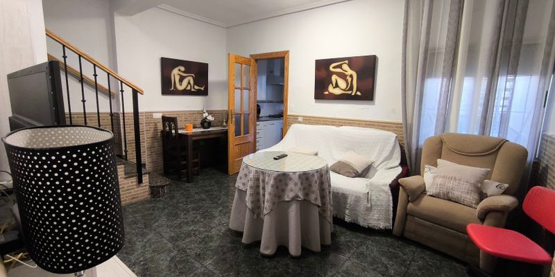 Sala d'estar de Casa adosada en venda en  Murcia Capital amb Aire condicionat, Jardí privat i Moblat
