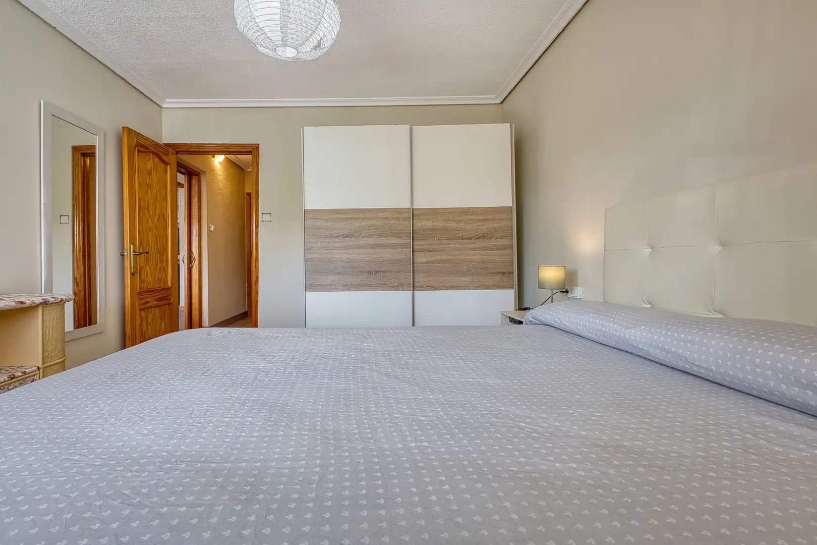 Bedroom of Flat for rent in El Campello  with Air Conditioner, Heating and Private garden