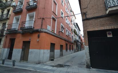 Vista exterior de Apartament en venda en  Madrid Capital amb Aire condicionat, Calefacció i Moblat