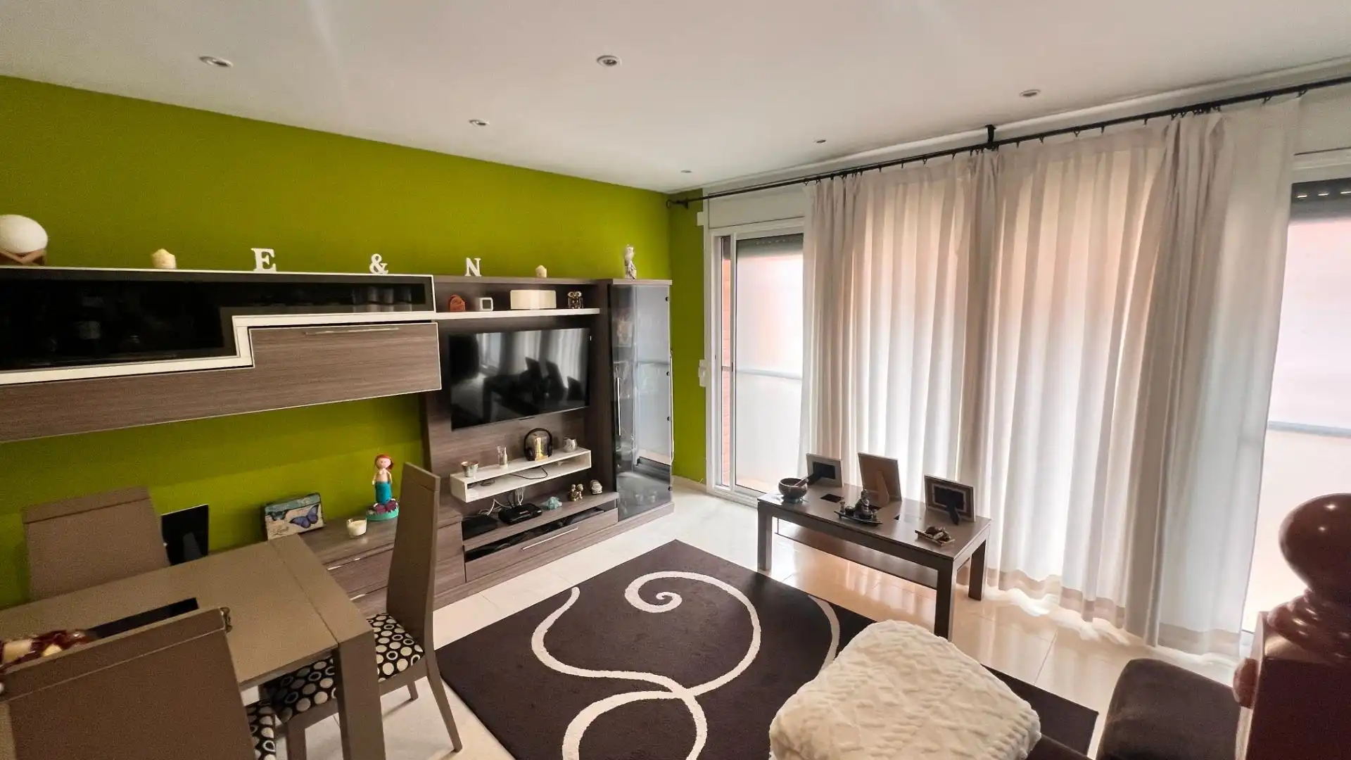 Sala de estar de Casa adosada en venta en Cambrils con Aire acondicionado, Calefacción y Jardín privado