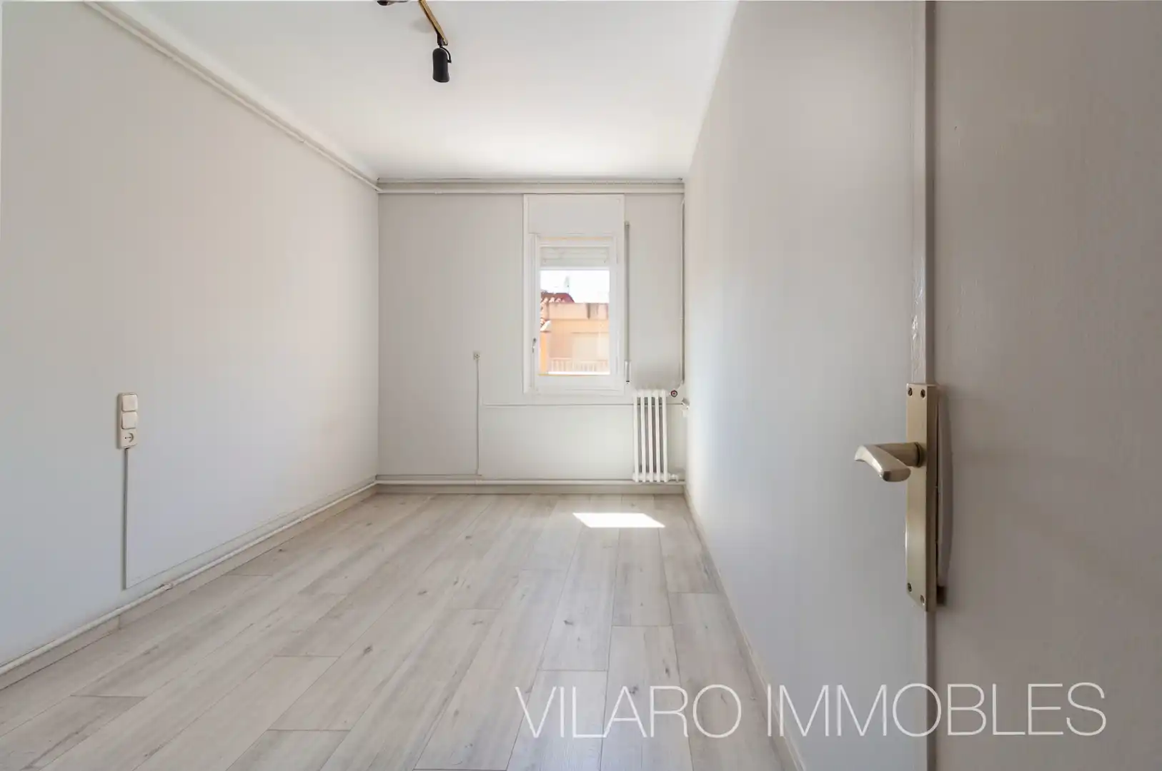 Habitación de Piso en venta en Terrassa con Aire acondicionado, Calefacción y Parquet
