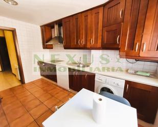 Cuina de Pis de lloguer en Cáceres Capital amb Aire condicionat, Calefacció i Terrassa