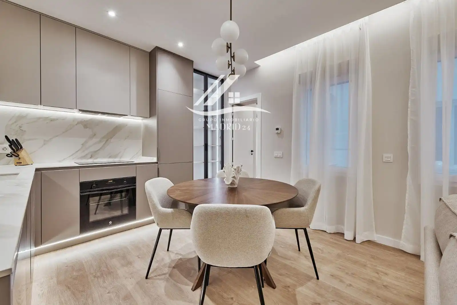 Flat with lift for sale in Calle Velázquez, imagen 4