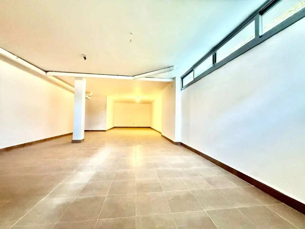 Casa adosada en venta en Bargas con Calefacción, Jardín privado y Alarma