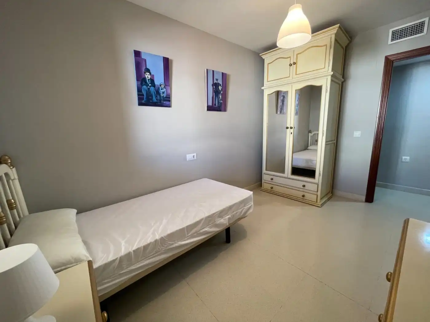 Bedroom of Apartments for rent in Málaga  with Terrace, Furnished and Community pool