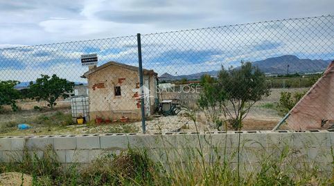 SE VENDE PARCELA RUSTICA CON AGUA Y TODA VALLADA EN ASPE