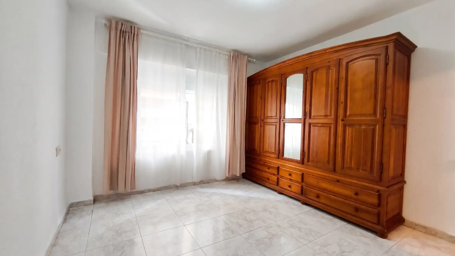 Habitación de Piso en venta en Murcia con Aire acondicionado