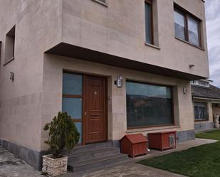 Exterior view of House or chalet for sale in Villarcayo de Merindad de Castilla la Vieja