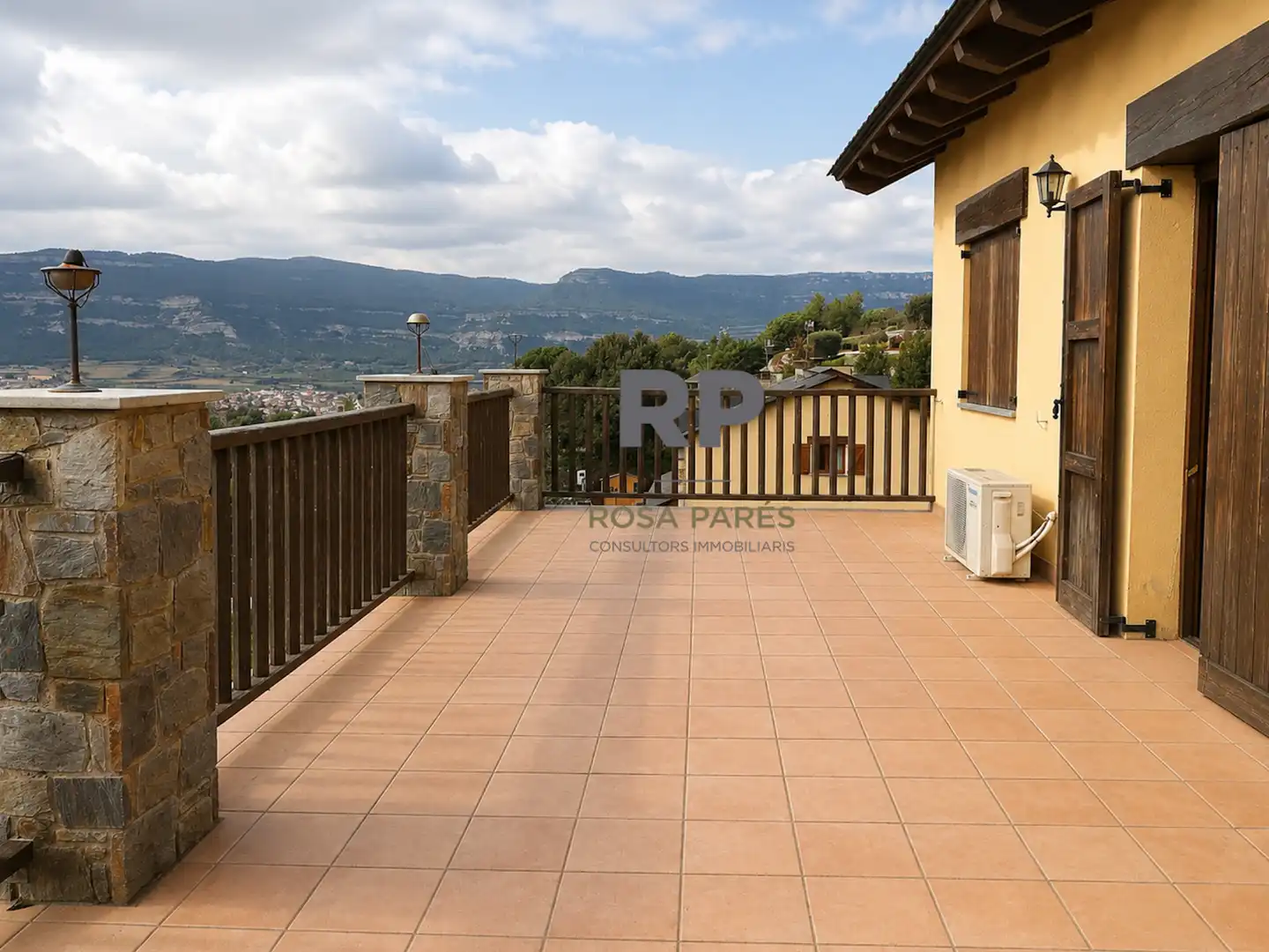 Terrassa de Casa o xalet en venda en Seva amb Calefacció i Jardí privat
