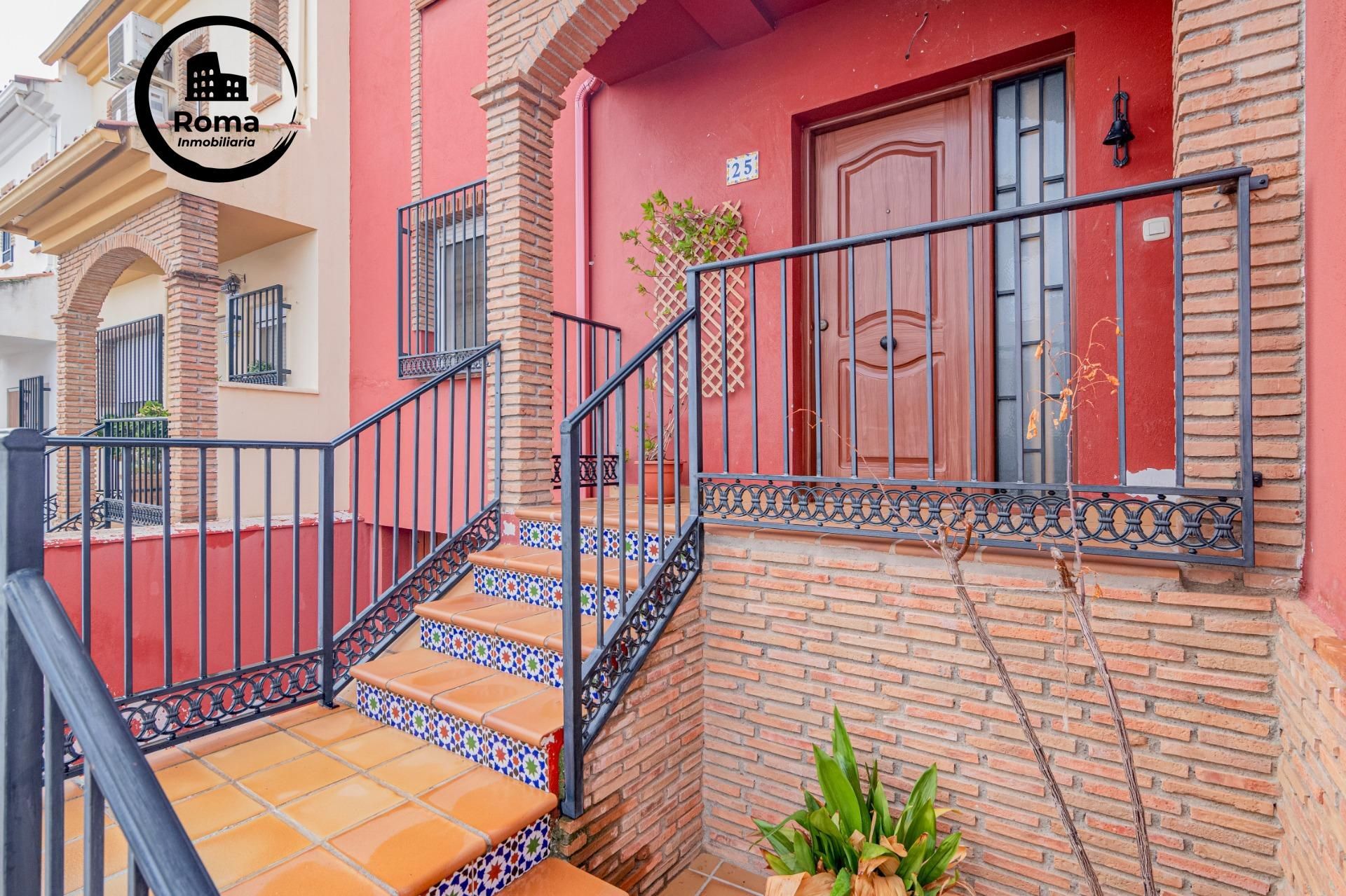 Vista exterior de Casa adosada en venta en Güevéjar con Aire acondicionado, Terraza y Trastero