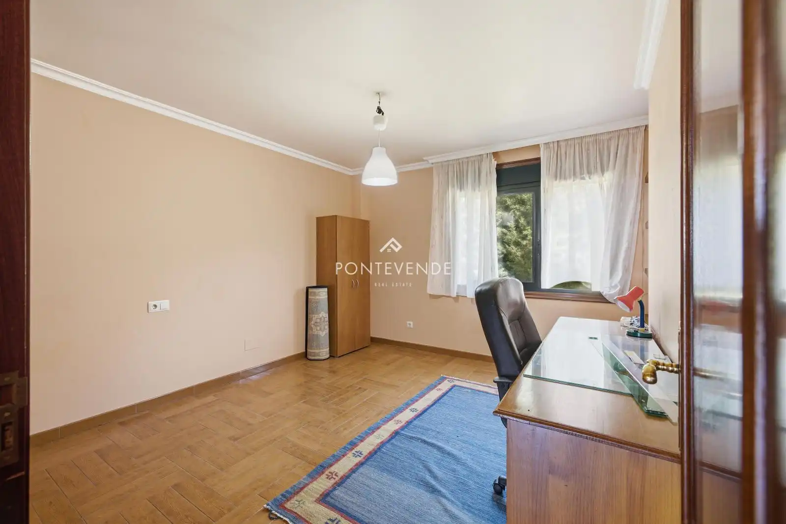Habitación de Casa o chalet en venta en Marín con Calefacción, Terraza y Trastero