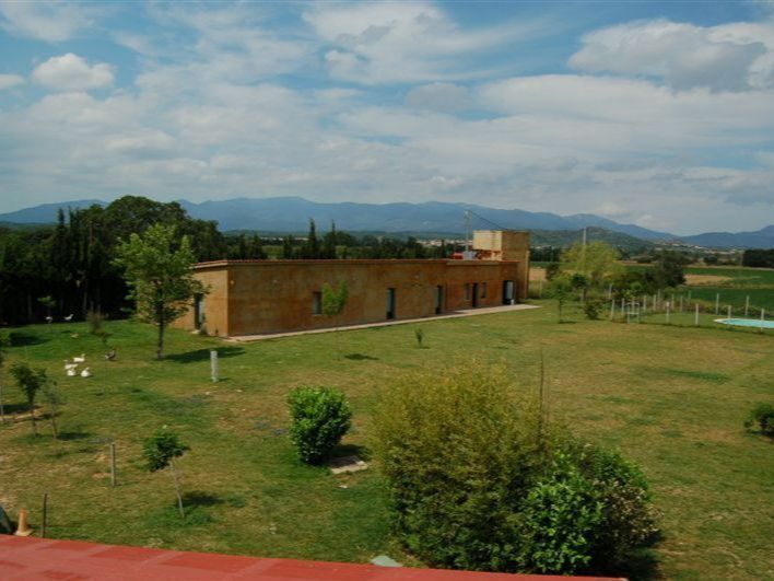 Exterior view of Residential for sale in Cabanes (Girona)