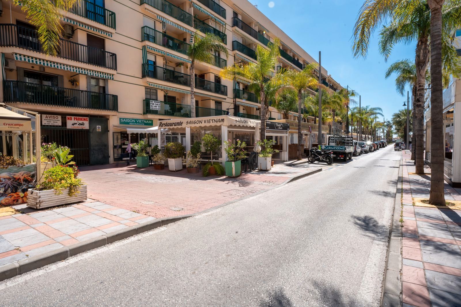 Vista exterior de Pis en venda en Fuengirola amb Aire condicionat, Terrassa i Moblat