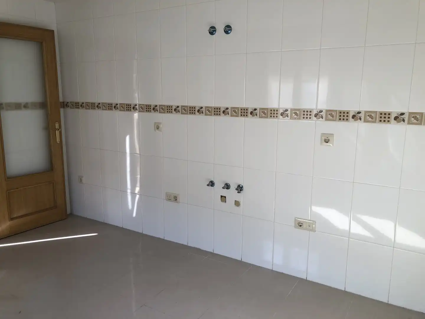 Baño de Casa adosada en venta en La Lastrilla  con Calefacción, Jardín privado y Terraza
