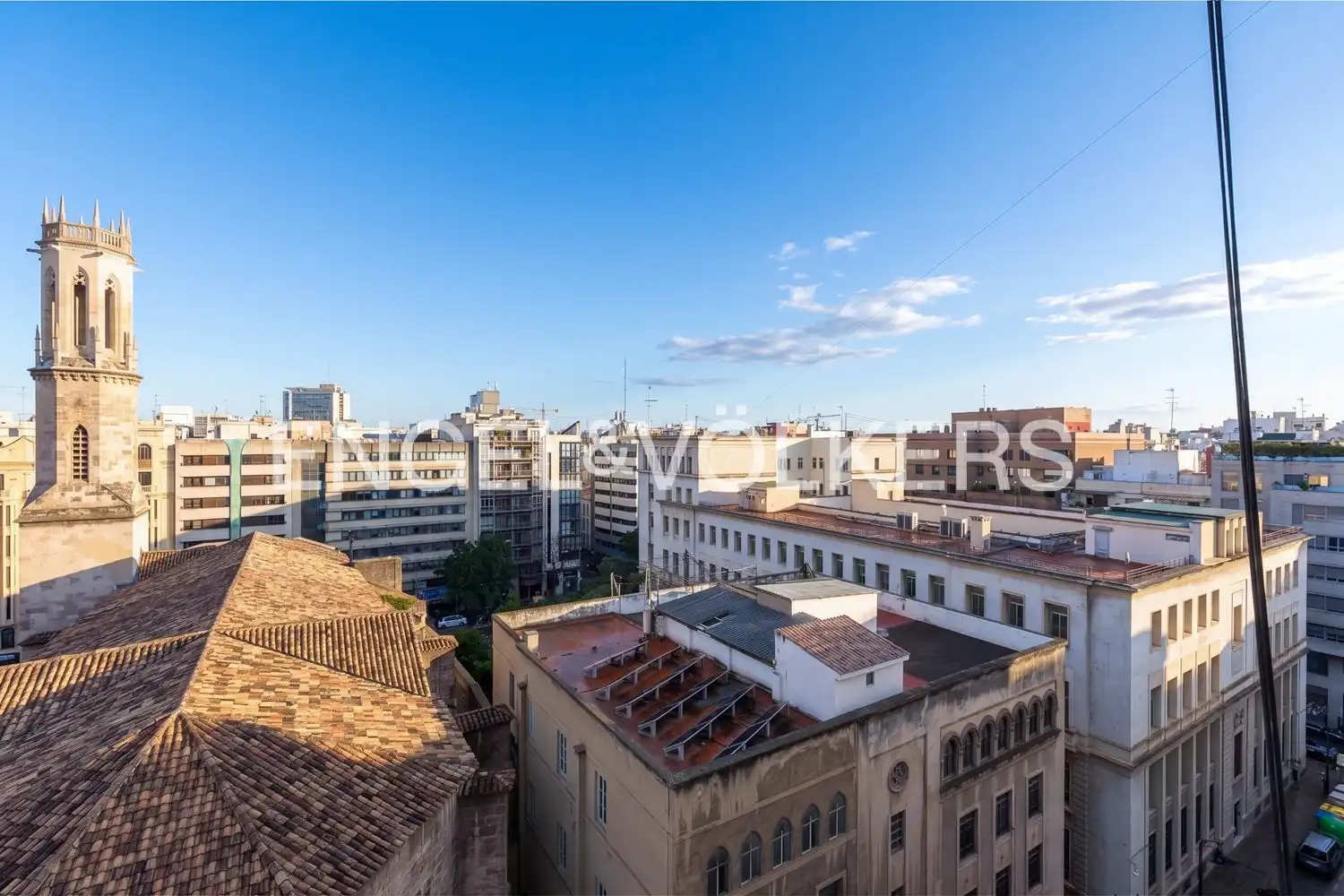 Exterior view of Flat for rent in Valencia  with Air Conditioner, Heating and Terrace
