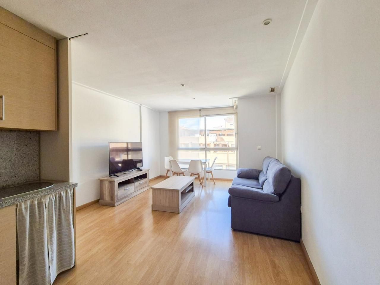 Sala d'estar de Pis en venda en Elche / Elx amb Aire condicionat i Moblat