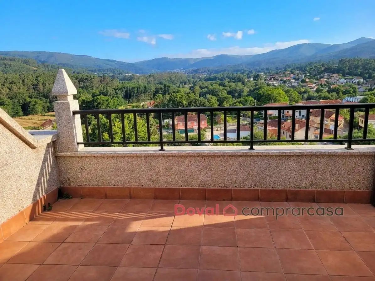 Piso con terraza en venta en Ponteareas, imagen 6