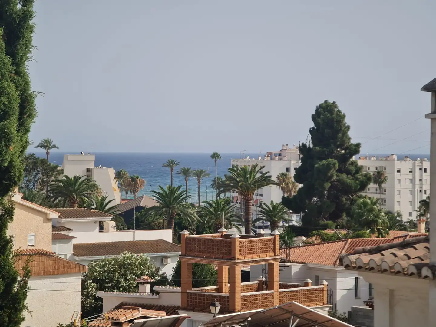 Casa con piscina en venta en Caleta de Vélez