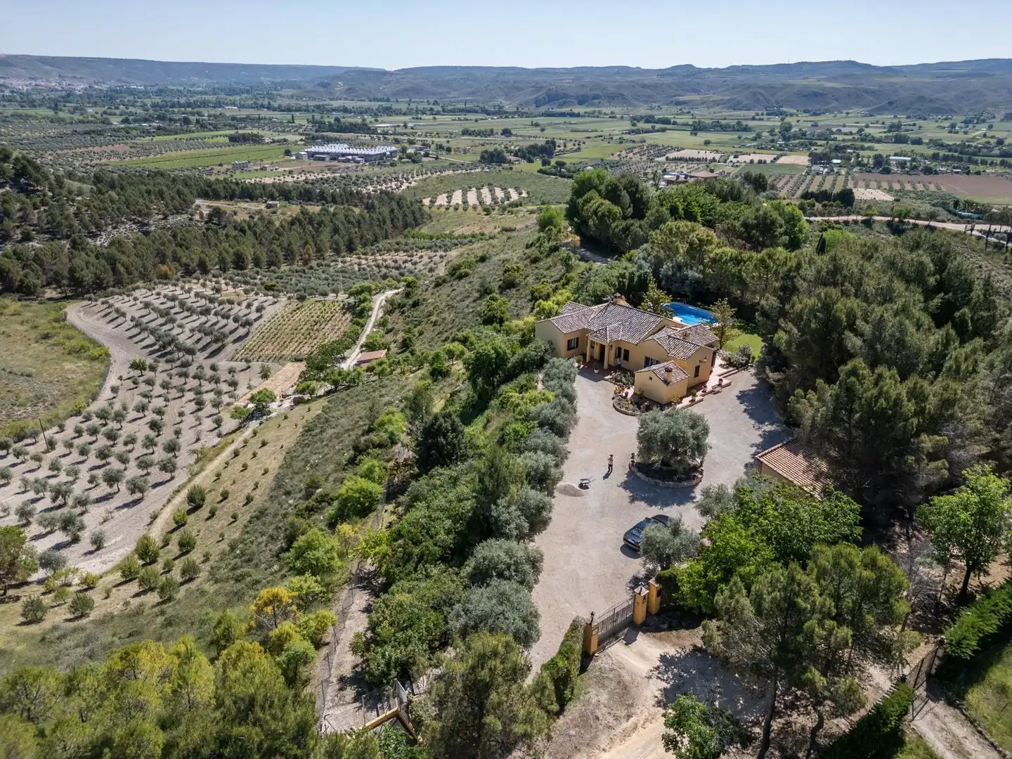 Exterior view of Country homes for sale in Chinchón  with Air Conditioner, Heating and Private garden