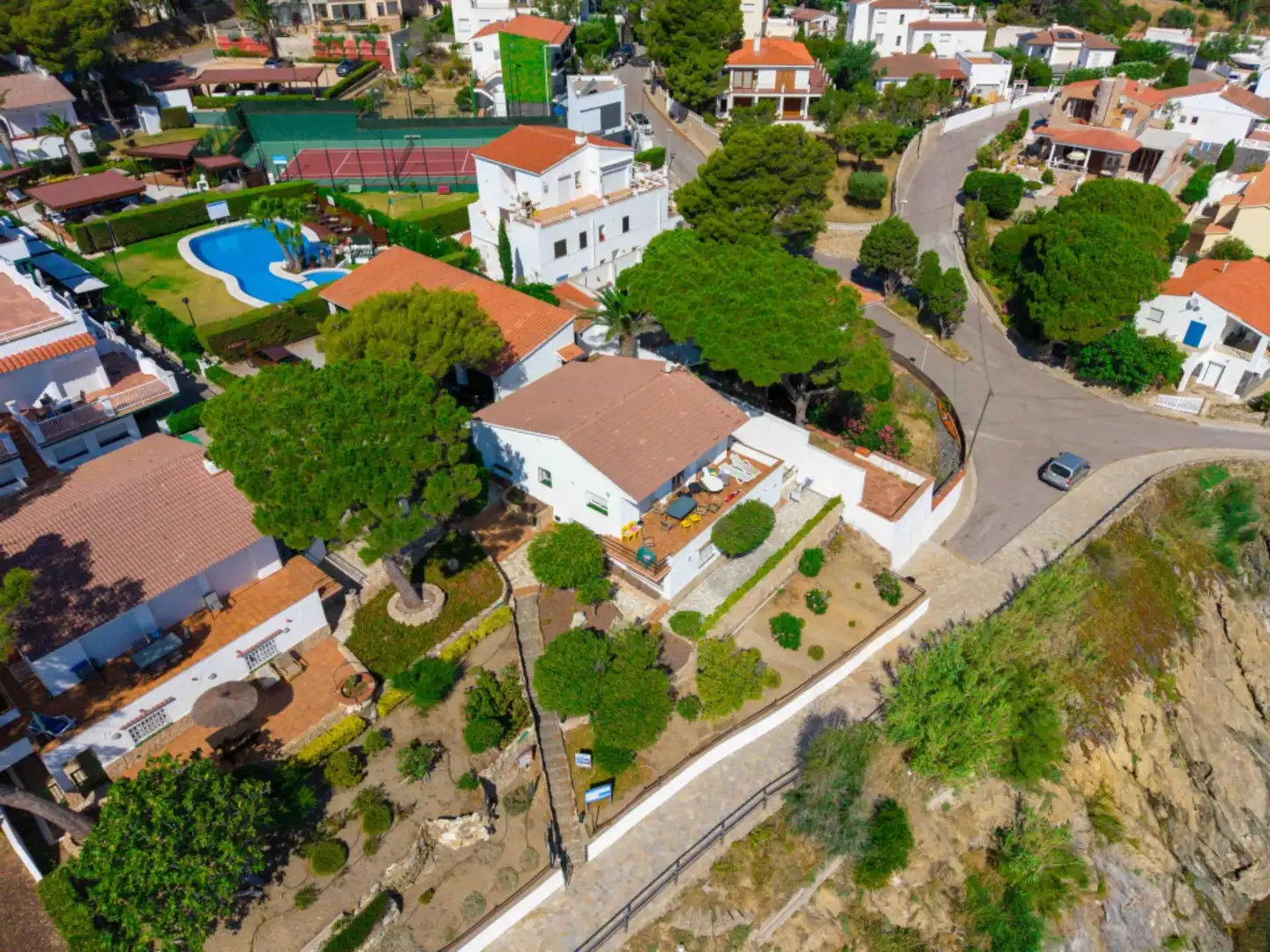 Vista exterior de Edifici en venda en Llançà