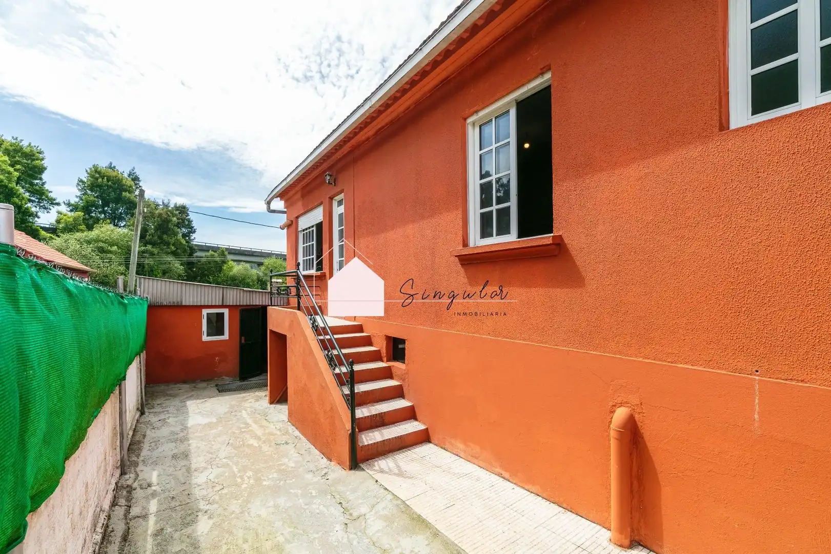 Vista exterior de Casa o chalet en venta en Vigo  con Calefacción, Jardín privado y Trastero
