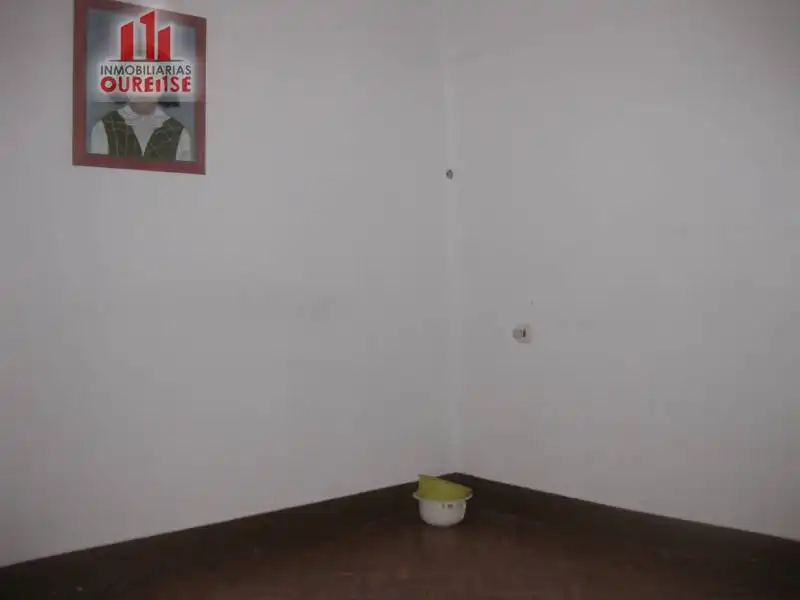 Kitchen of Houses for sale in Ourense Capital   with Storage room