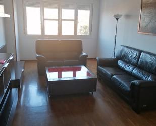 Sala d'estar de Pis en venda en Castrillón amb Calefacció, Parquet i Terrassa