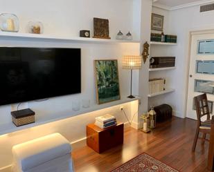 Sala d'estar de Pis de lloguer en  Melilla Capital amb Aire condicionat, Calefacció i Parquet