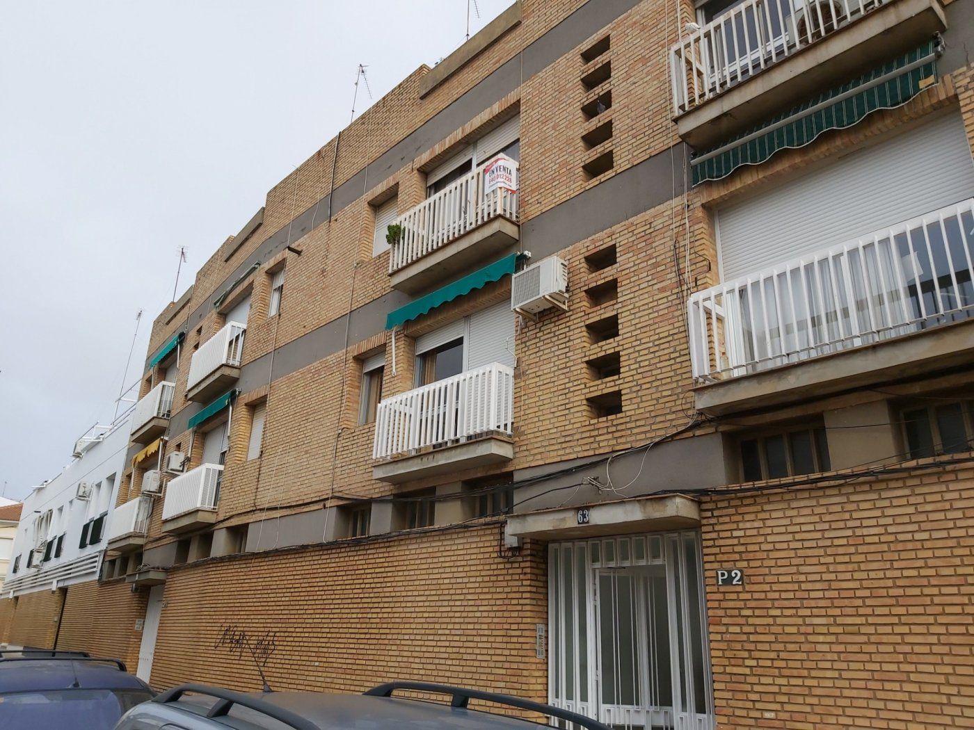 Außenansicht von Wohnung zum verkauf in Valverde del Camino mit Terrasse