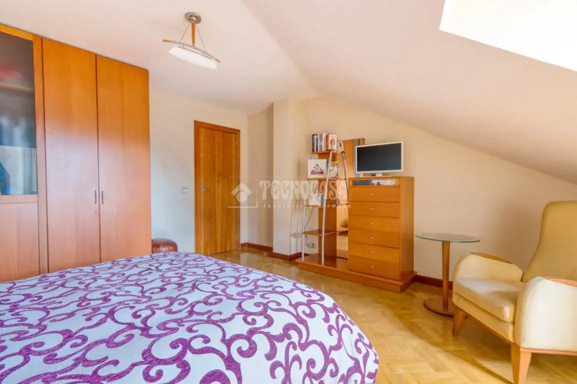 Habitación de Piso en venta en Topas con Terraza